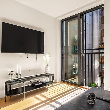 Downtown Modern - Two Bedrooms! 公寓