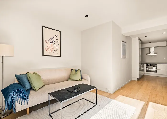 Downtown Modern - Two Bedrooms! 公寓